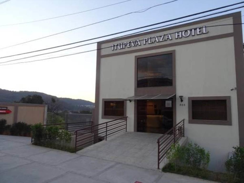 Itupeva Plaza Hotel Luaran gambar